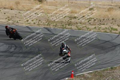 media/Apr-20-2025-AHRMA (Sun) [[393a79c373]]/Race/Group 10/Turn 4b/